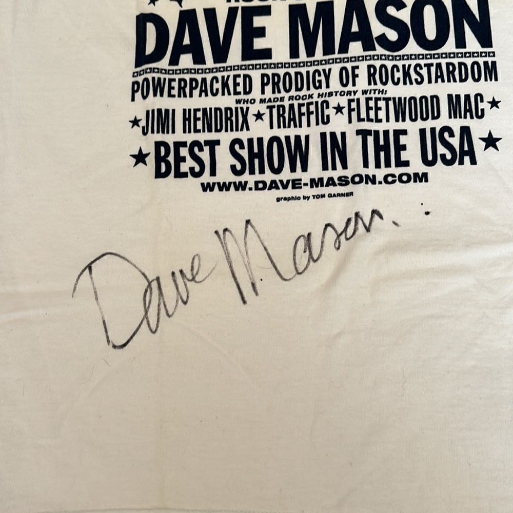 Vintage NWOT authentic 2001 autographed Dave Mason SS T-shirt EVC